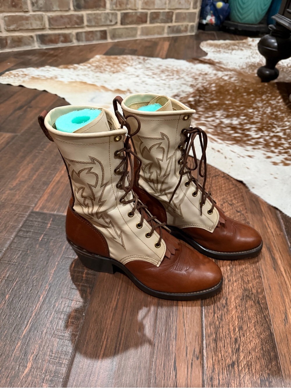 Vintage Wrangler Women’s Two Tone Leather Packer/Kilty Boots Size 8.5M USA RARE!